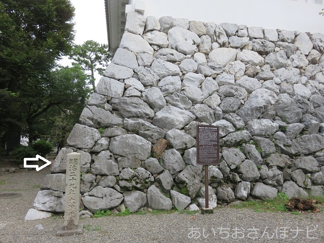 岐阜県大垣城の石垣に記された水害の水位