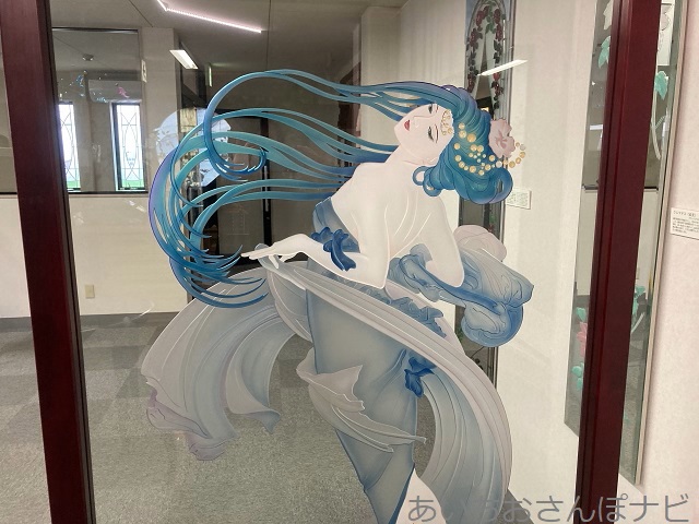 愛知県西尾市の三河工芸ガラス美術館の展示品