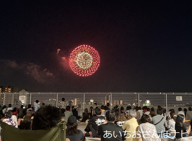 ららぽーとから見た名古屋港みなと祭の花火