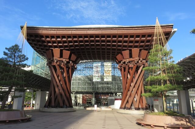 金沢駅